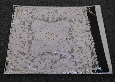 Lot 394 - Lace. A collection of handmade early lace, late 16th-18th century