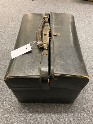 Lot 362 - Rolls Royce. A silver top travelling vanity case