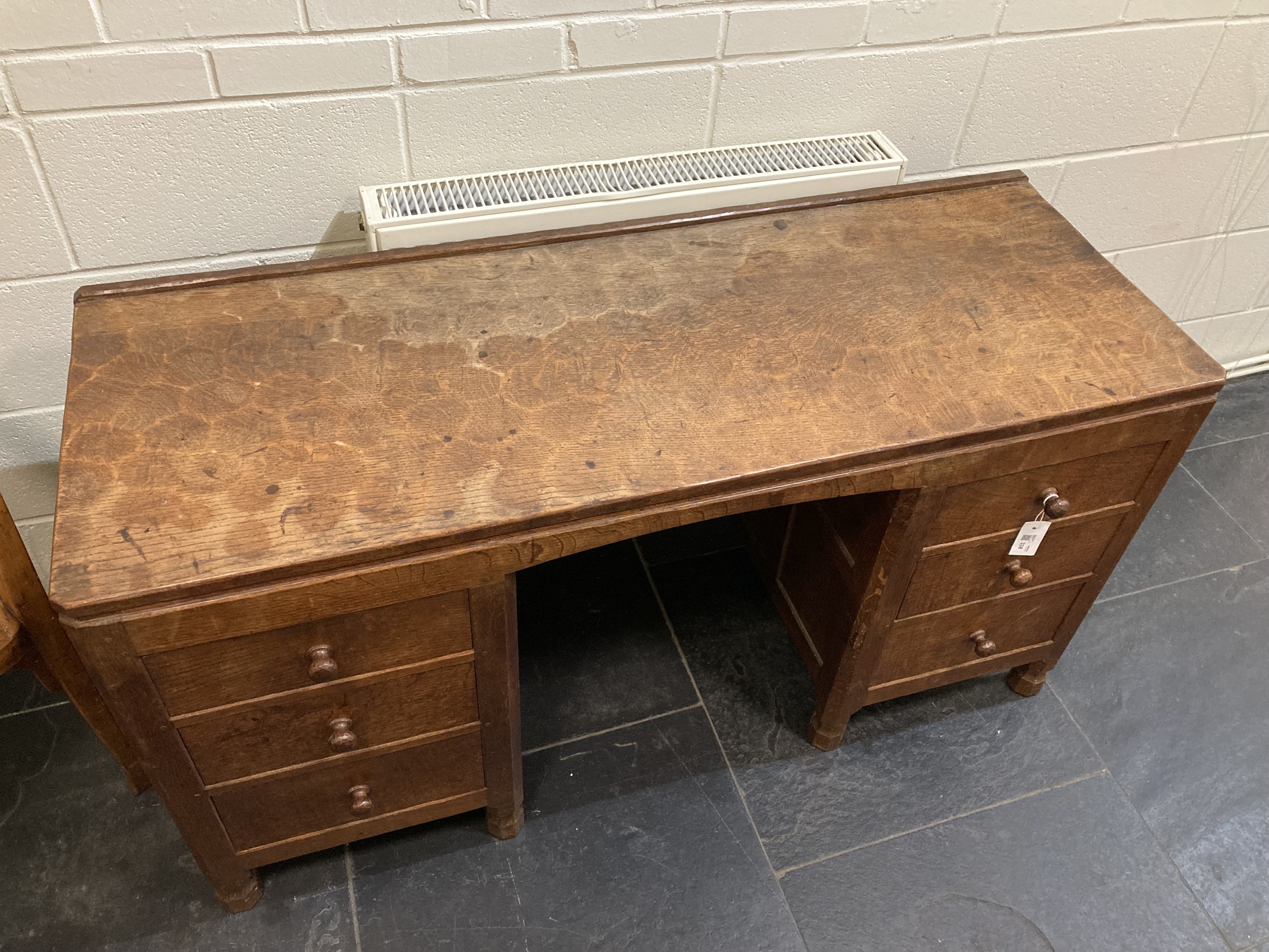 Lot 338 - Mouseman. Robert Thompson of Kilburn oak