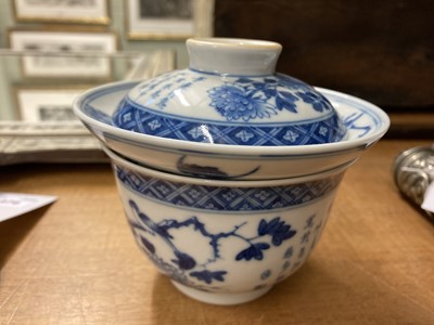 Lot 476 - Chinese Rice Bowl. A 19th century rice bowl, cover and stand