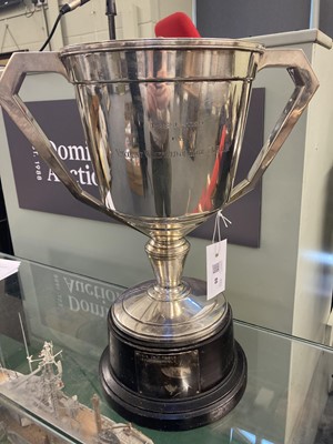 Lot 88 - Northamptonshire Aero Club. A fine & large Art-Deco silver trophy cup by Adie brothers, c. 1931