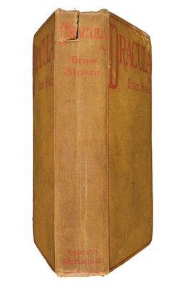 Lot 882 - Stoker (Bram). Dracula, 1st edition, 1897