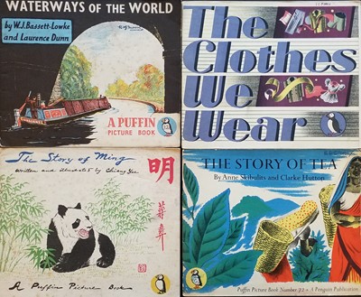 Lot 466 - Puffin. A large collection of approximately 600 Puffin publications