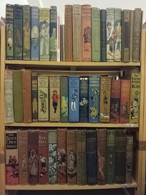 Lot 497 - Illustrated & Juvenile. A large collection of late 19th & early 20th-century illustrated & juvenile literature