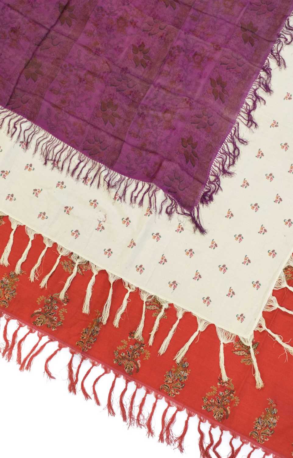 Lot 598 - Shawls. A Kashmir shawl, early 19th century