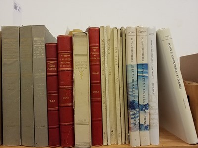 Lot 35 - Poliochni. Monografie della Scuola Archeologica di Atene ... 1964-1976..., and others
