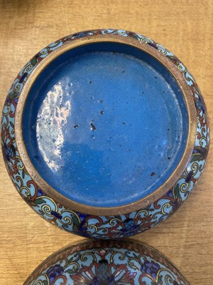 Lot 474 - Chinese Cloisonne. A 19th-century Chinese cloisonne enamel box and censer