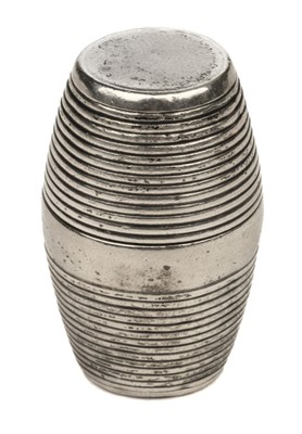 Lot 424 - Nutmeg Grater. George III silver barrel nutmeg grater by IS, London 1796