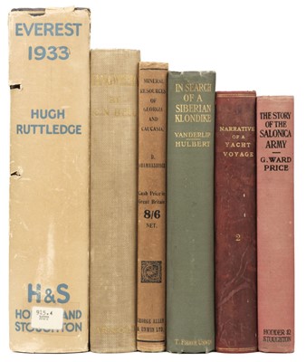 Lot 24 - Rutledge (Hugh). Everest 1933, 1st edition, London: Hodder & Stoughton, 1934