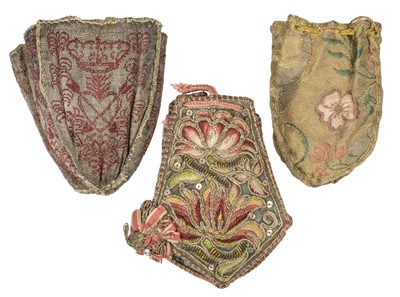 Lot 587 - Purses. A woven purse, France, 17th century, & others
