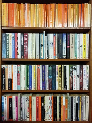 Lot 358 - Penguin Paperbacks. A large collection of approximately 600 volumes of nonfiction Penguin paperbacks