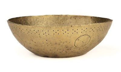 Lot 344 - Roman Bowl. A Roman gilt-bronze bowl circa 220AD(?)