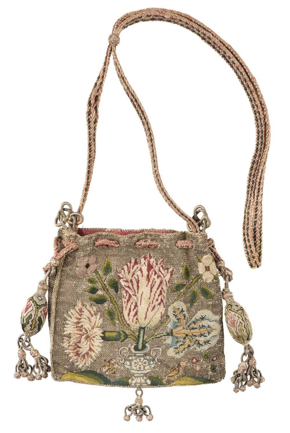 558 - Embroidered reticule. A drawstring purse or sweet bag, British, early 17th century