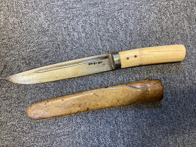 Lot 352 - Dagger. A 19th century Eskimo (Inuit) dagger