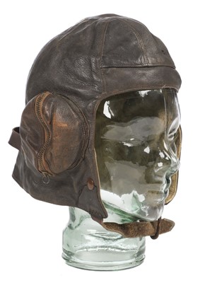Lot 154 - Flying Helmet. A WWII Battle of Britain period B Type flying helmet dated 1940 (No 3) - Venn
