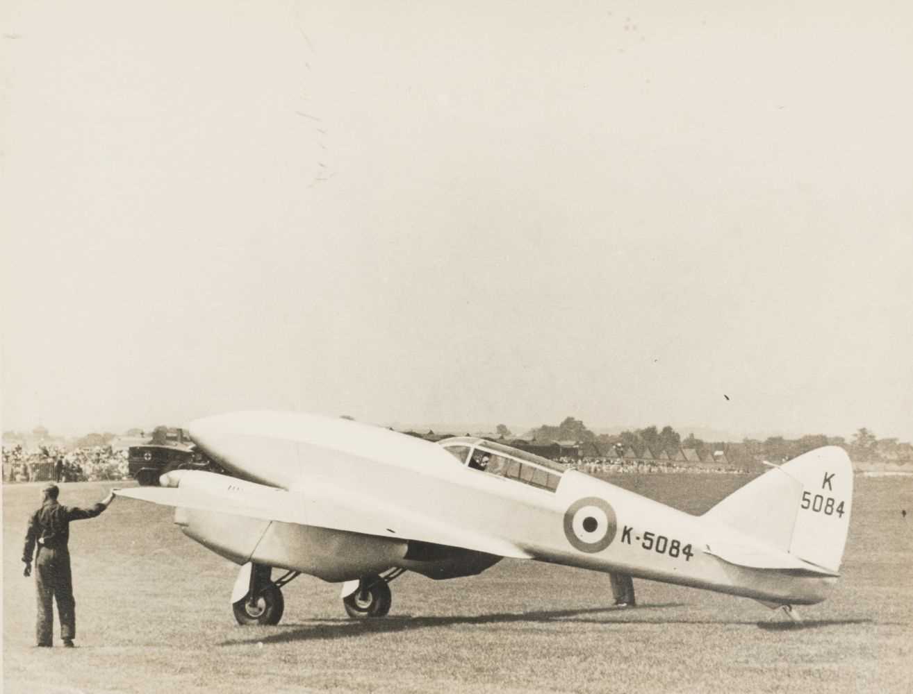 Lot 61 - Comet Racer. A DH-88 car mascot circa 1935