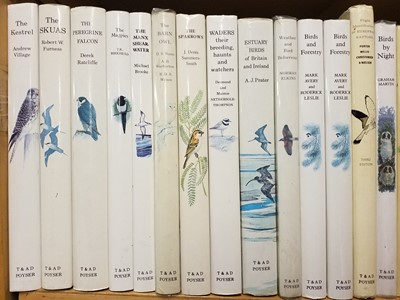 Lot 388 - Ornithology. A collection of modern ornithology reference books