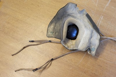 Lot 215 - Oxygen Mask. A WWII RAF Type D oxygen mask