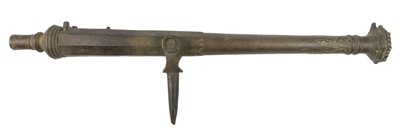 Lot 306 - Lantaka. An 18th century Malayan bronze lantaka (swivel cannon)