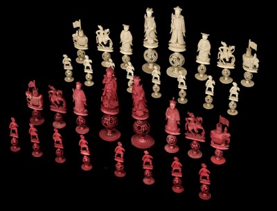 Lot 363 - Chess. A late 19th century Cantonese ivory chess set