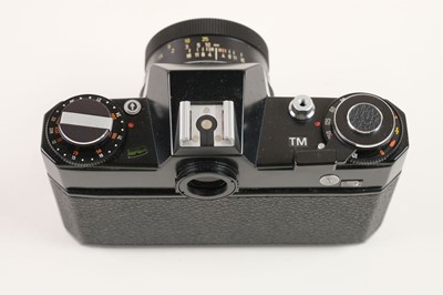 Lot 192 - Vintage cameras, including Voigtlander VSL 1 & Vito CD, Zeis Ikon Contaflex, etc