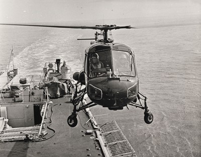 Lot 15 - British Helicopter Photo Collection