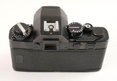 Lot 188 - Leica R3 Electronic 35mm SLR black camera body, serial no 1454470