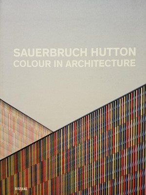 Lot 376 - Architecture. A large collection of modern architecture reference books