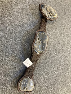 Lot 41 - Ruyi Sceptre. A Chinese 18/19th century style ruyi sceptre