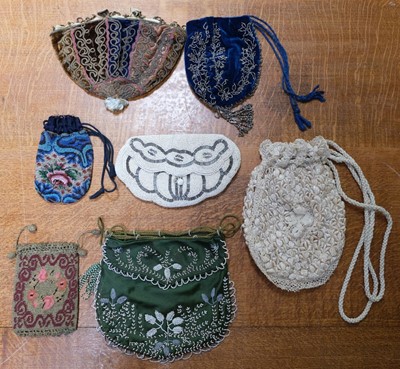 Lot 132 - Bags. A collection of 19th & early 20th century bags and purses