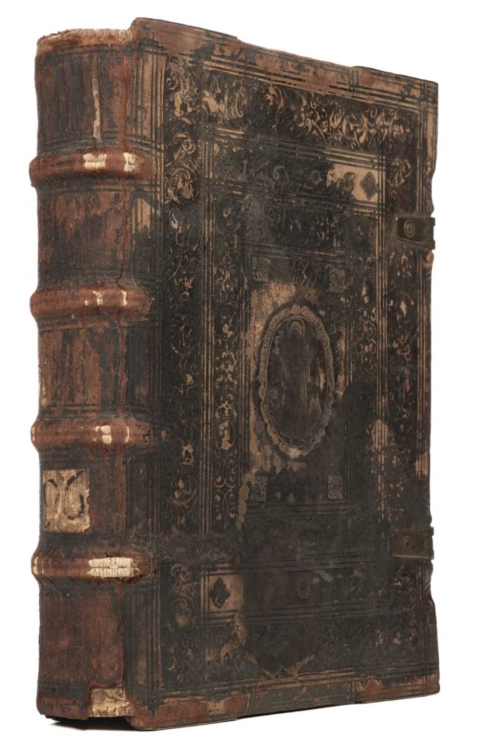 Lot 37 - Hall (Richard). De Quinquepartita Conscientia, Libri III, Douai, Jean Bogard, 1598