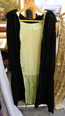 Lot 145 - Clothing. A collection of 1920s and 1930s ladies' garments