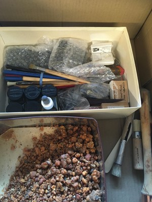 Lot 503 - Gilding & calligraphy materials. A selection of gilding & calligraphy materials and related hand tools