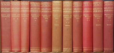 Lot 144 - Military. A large collection of early 20th-century & modern military reference