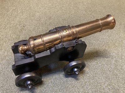 Lot 287 - Cannon. A George III bronze signal cannon