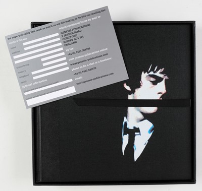 Lot 438 - Paul Weller "A Thousand Things", rare signed Limited Edition book / box set and 12" vinyl