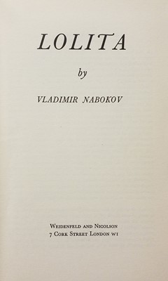 Lot 439 - Modern Fiction. A large collection of modern 1st edition fiction