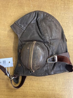 Lot 249 - Flying Helmet. A WWII Battle of Britain period B Type flying helmet worn by R.W. Hurnall