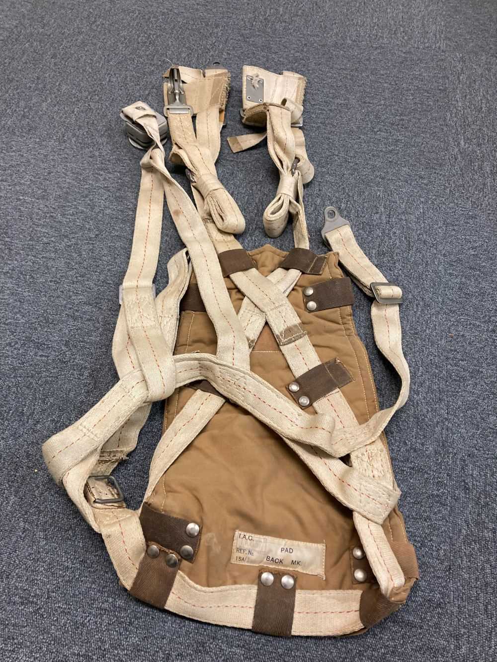 A dummy parachute pack Irvin LLP Mk 1, dated 1983. VGC £30-40 A dummy parachute pack Irvin LLP Mk 1, dated 1983. VGC £30-40