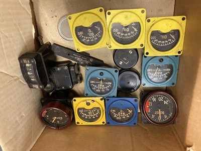 Lot 180 - Aircraft Instruments. A collection of WWII period RAF aircraft instruments