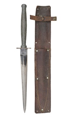 Lot 434 - Fighting Knife. A WWII Australian fighting knife by William Thomas Whittingslowe