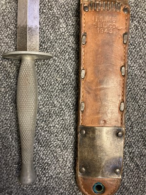 Lot 433 - Fighting Knife. A WWII American Marine Raider Stiletto