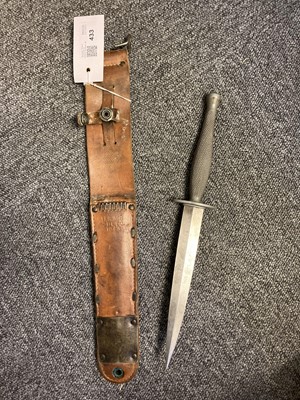 Lot 433 - Fighting Knife. A WWII American Marine Raider Stiletto