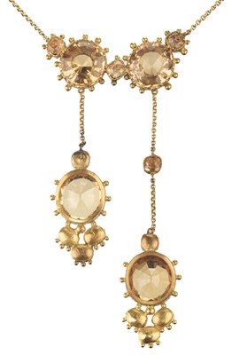 Lot 47 - Necklace. An elegant Victorian 15ct gold and citrine drop necklace