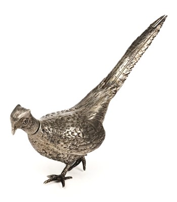 Lot 81 - Pepperette. A Novelty Dutch silver Pheasant pepperette circa 1900