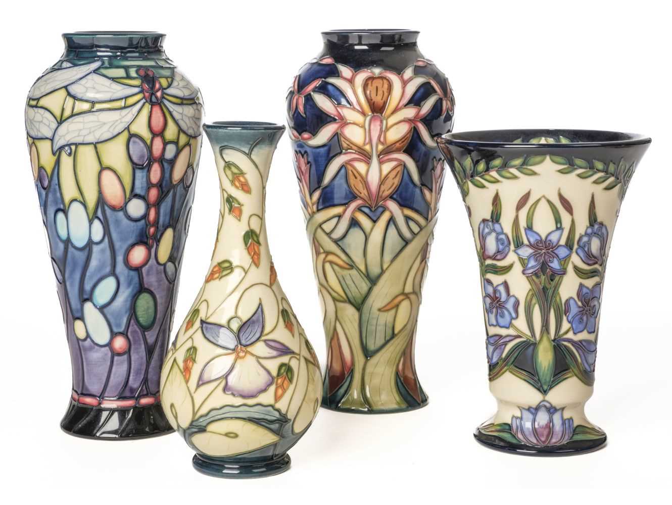 Moorcroft R Lot 6 - Moorcroft. A collection of modern Moorcroft