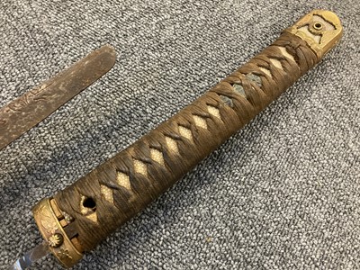 Lot 356 - Japanese Katana. A Japanese katana