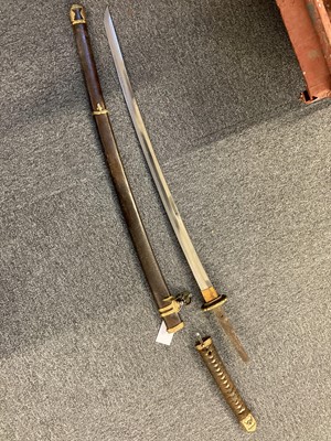 Lot 356 - Japanese Katana. A Japanese katana