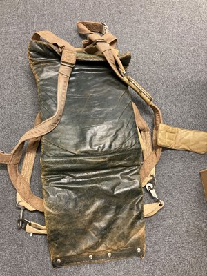 Lot 61 - Parachute. An Irvin chair-type parachute pack