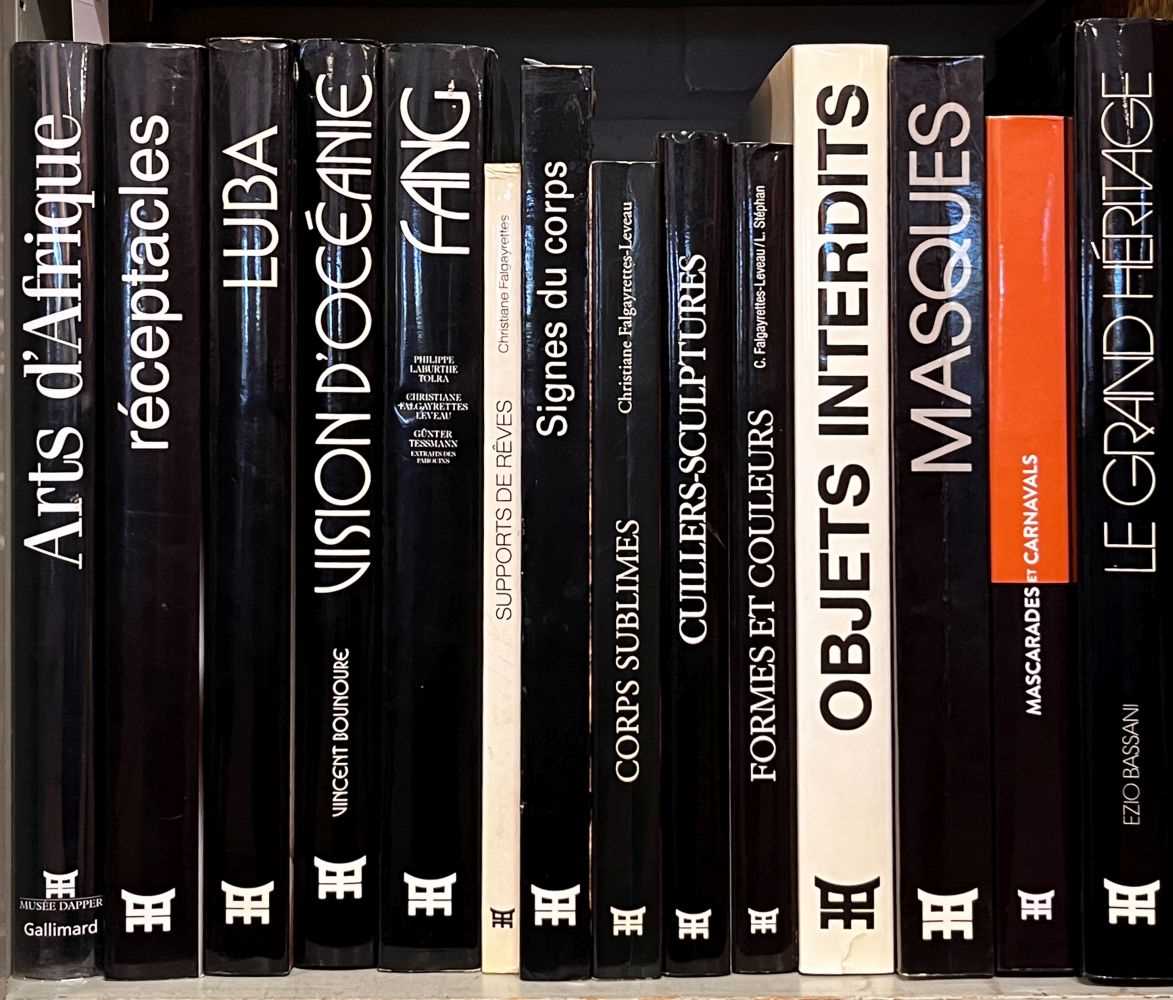 Lot 410 - Musée Dapper, publisher. 13 volumes